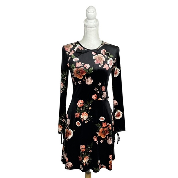 Topshop Velvet Flippy Dress Black Floral Dress Frill Neck Tie Wrist Long Sleeve - Picture 2 of 12